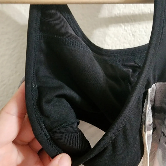 FABLETICS Norwalk Built-in Bra Tank Black Pink Size S - Picture 7 of 9